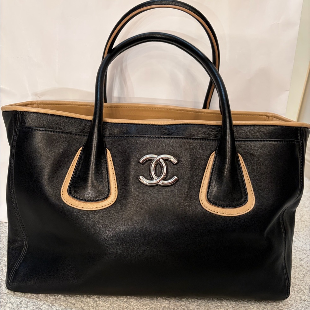 Chanel soft lambskin executive tote
